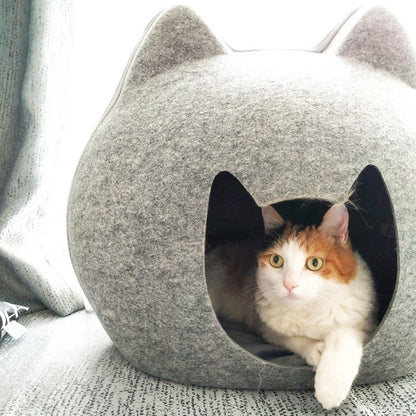 Enclosed Cat House Bed